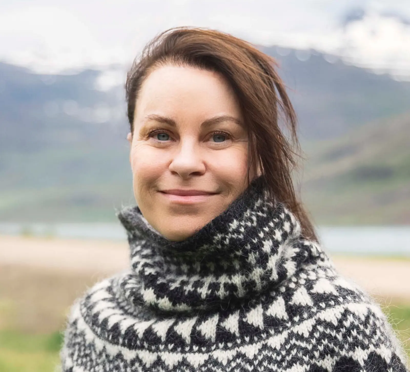 Portrait of Sif Sveinsdottir, English‑speaking psychotherapist supporting expats in Aalborg